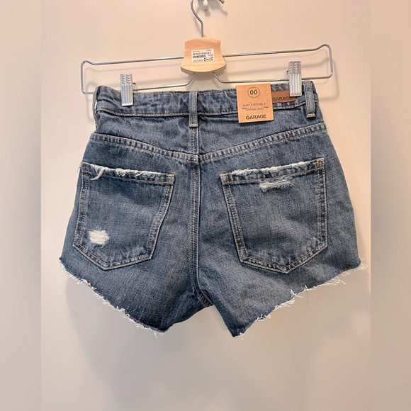 New Garage Festival Short, Beverly Hills Blue, High Rise Jean Shorts, Size 00 - Picture 4 of 6